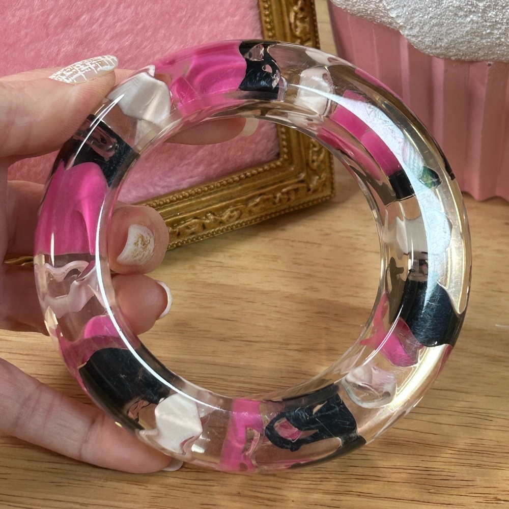 Vintage 70’s Barbie Lucite High Heel Show Bangle Bracelet - Size 8 - Picture 4 of 10